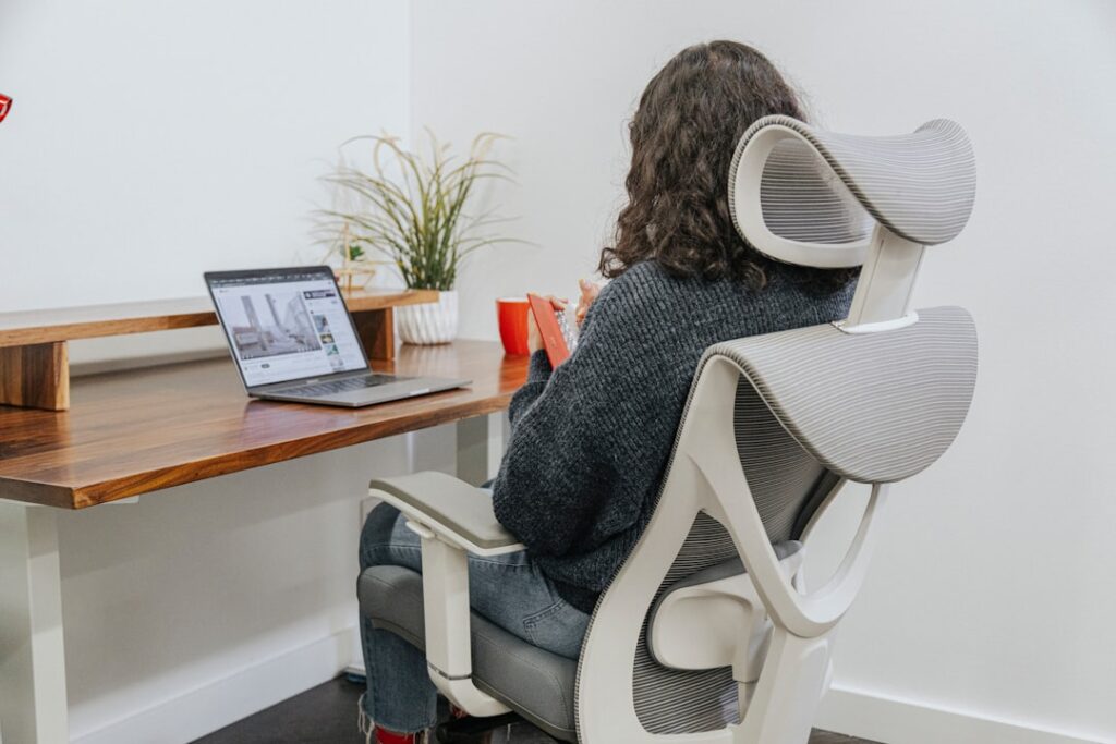 Photo Ergonomic chairs