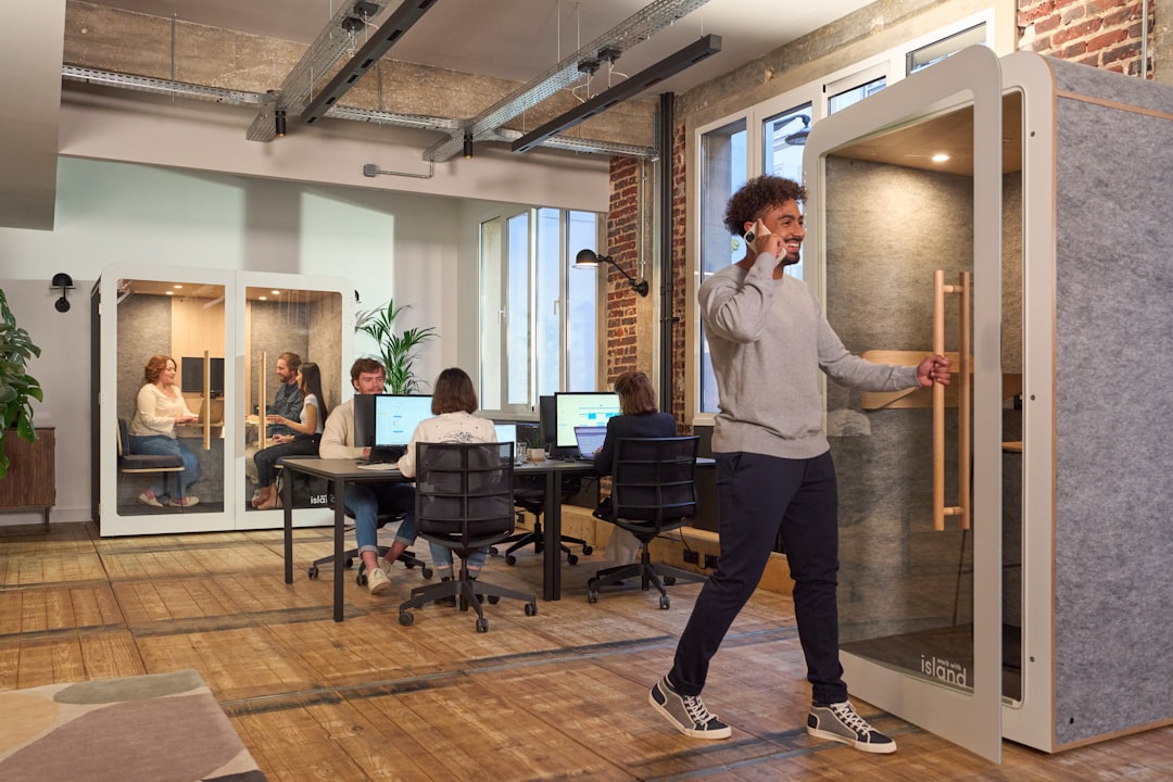 Boosting Productivity: The Power Of Collaborative Workspaces - Modern ...