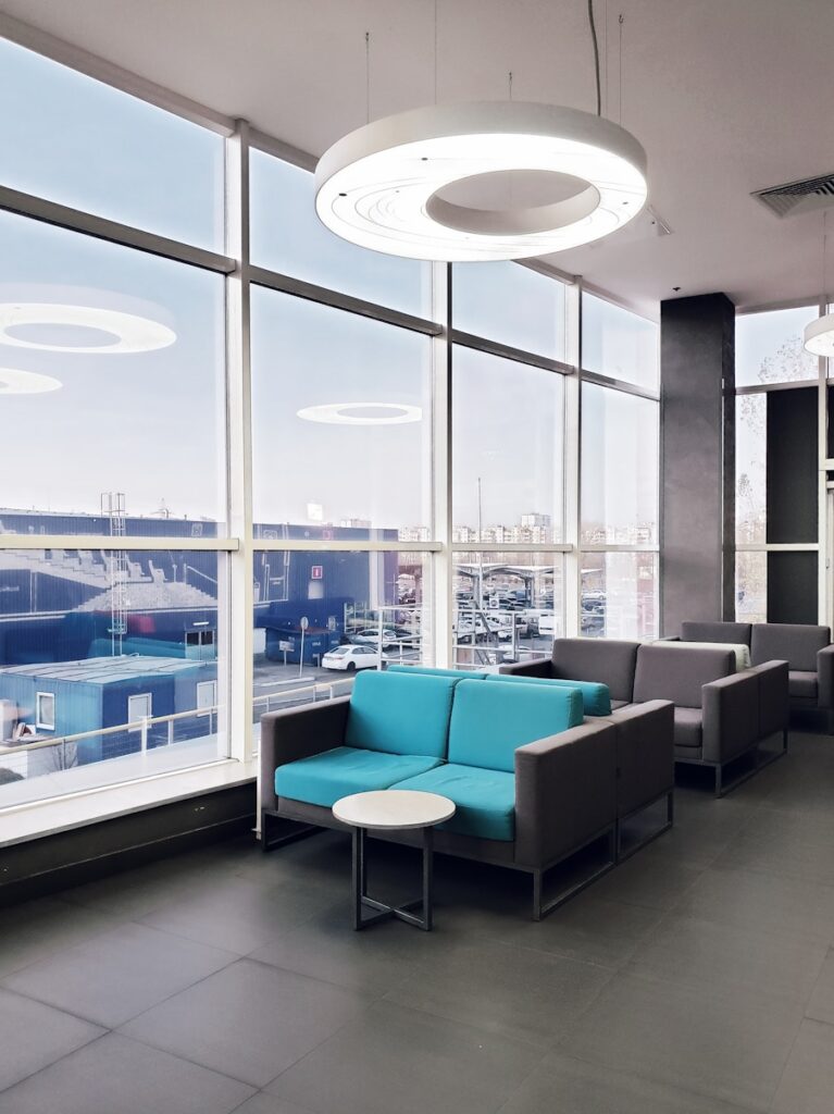 Photo "luxury modern office furniture in Dubai"