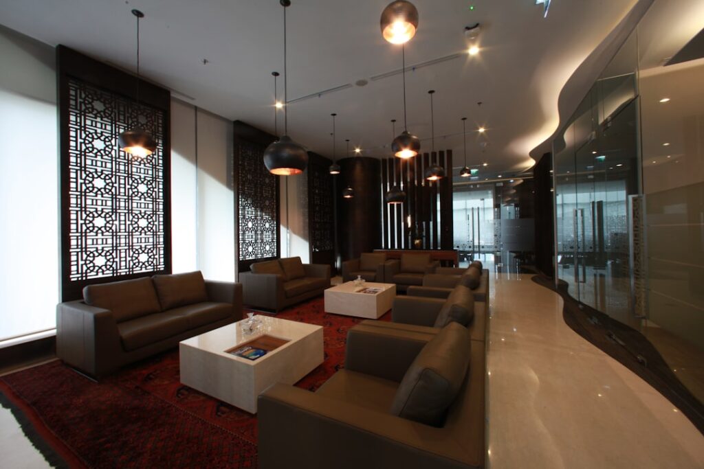 Photo custom office furniture Dubai