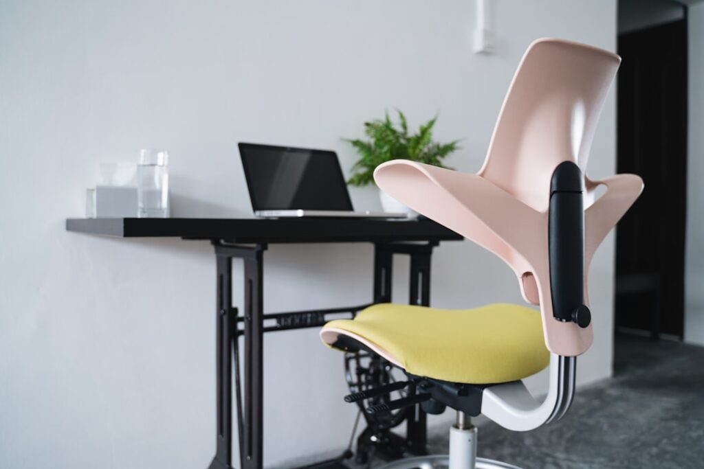 Photo ergonomic workstations