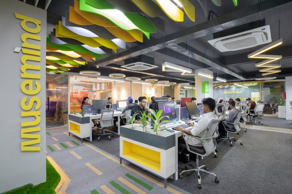 Photo office workstations Dubai